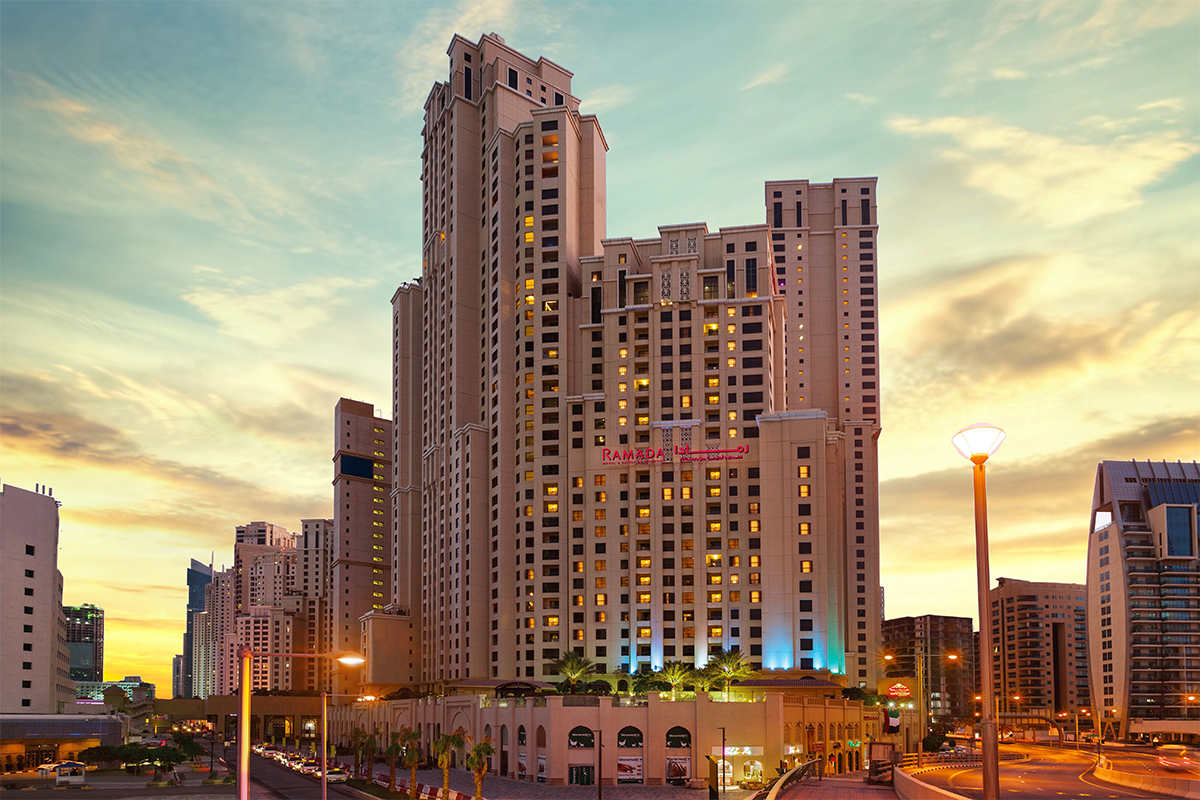 Hotel Ramada Hotel and Suites By Wyndham Dubai JBR, Vereinigte Arabische Emirate, Dubai. Großes 2